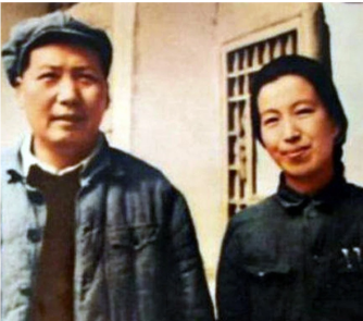 _**Mao with his wife Jiang Qing**_