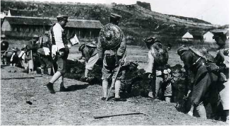 _**NRA troops preparing to attack Wuchang**_